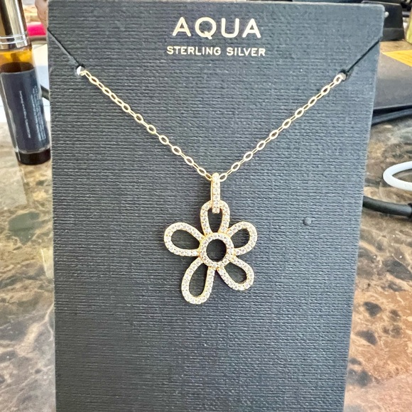NWT Aqua Gold Sterling Silver Flower Necklace - Picture 2 of 4